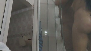 sucking teaseing and seducing in the shower with my bbc
