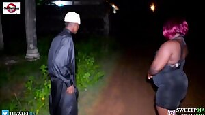 Vigilante fucks a lady in an uncompleted building for cracking the lockdown 10pm curfew law(TRAILER)-Full video on XVIDEOS.RED-SWEETPORN9JAA