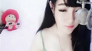 Chinese web cam girl masturbate private show- www.myxcamgirl.com